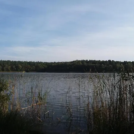 Fuer 3 Personen Umgeben Von Waeldern Und Seen! Prázdninový dům