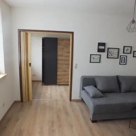 Fuer 3 Personen Umgeben Von Waeldern Und Seen! *