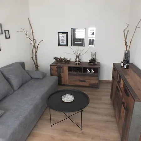 Fuer 3 Personen Umgeben Von Waeldern Und Seen! Semesterbostad *